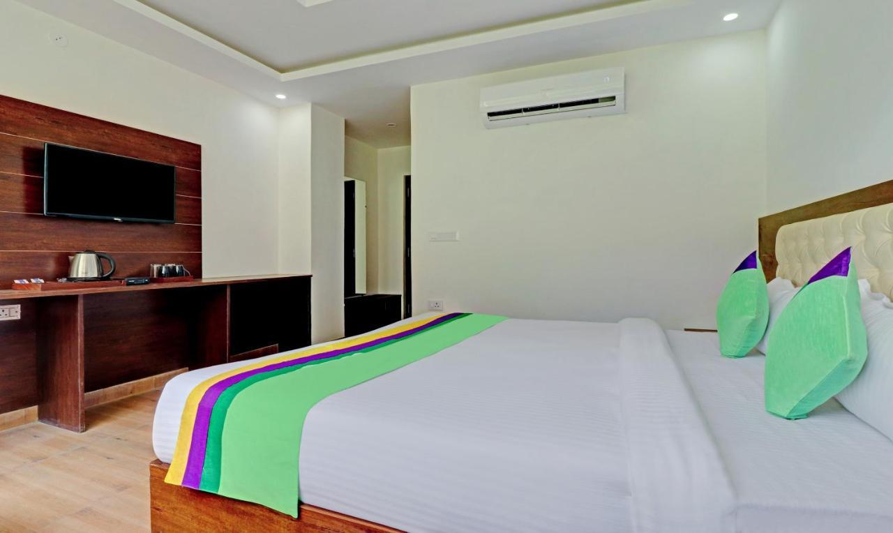 Hotel Hidden Delight Rishīkesh Esterno foto